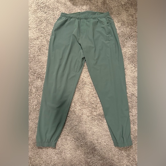 lululemon athletica Men's Dark Forest Surge Joggers - Picture 1 of 3